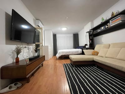 Property image 1 of 6