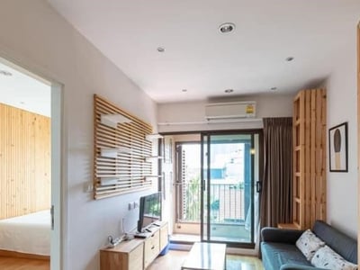 Property image 1 of 5