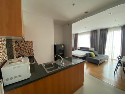 Property image 1 of 6