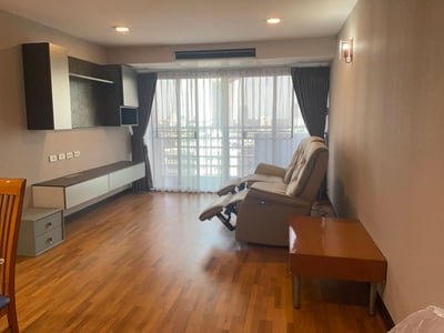 Property image 1 of 15