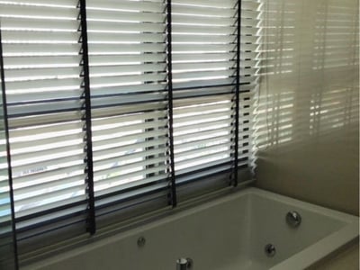 Property image 1 of 1