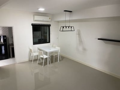 Property image 1 of 5
