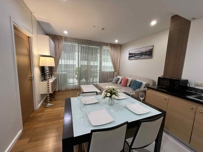 Property image 1 of 17