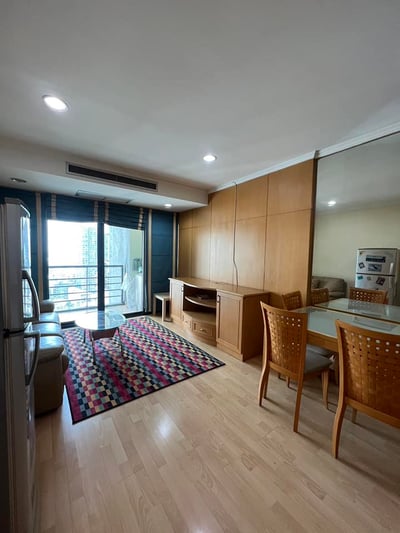 Property image 1 of 9