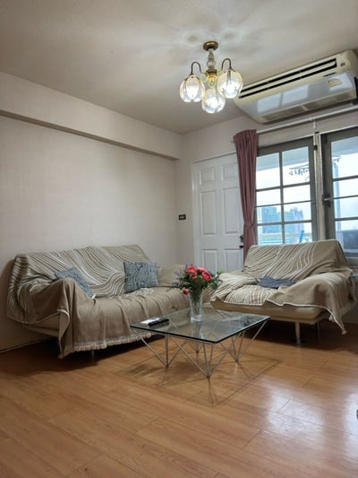 Property image 1 of 7
