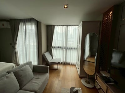 Property image 1 of 7