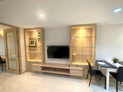Property image 1 of 15