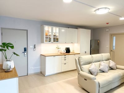 Property image 1 of 9