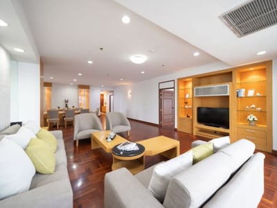 Property image 1 of 5