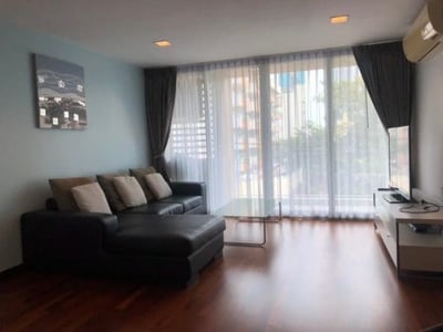 Property image 1 of 8