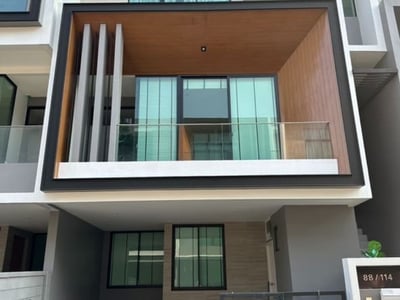 Property image 1 of 5