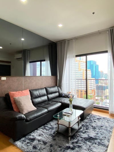 Property image 1 of 8
