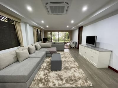 Property image 1 of 5