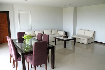 Property image 1 of 12