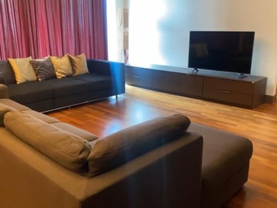 Property image 1 of 5