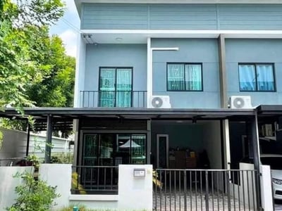 Property image 1 of 5