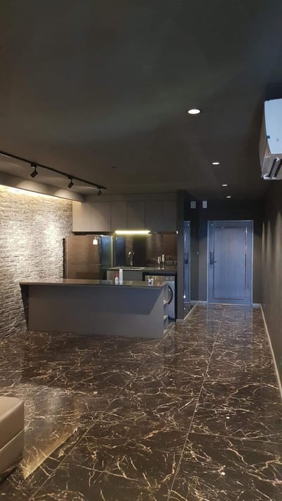 Property image 1 of 6
