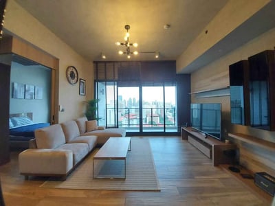 Property image 1 of 18