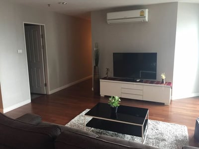 Property image 1 of 8