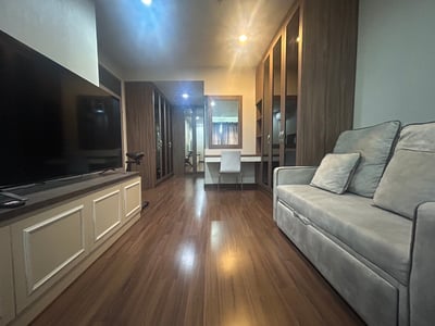 Property image 1 of 11