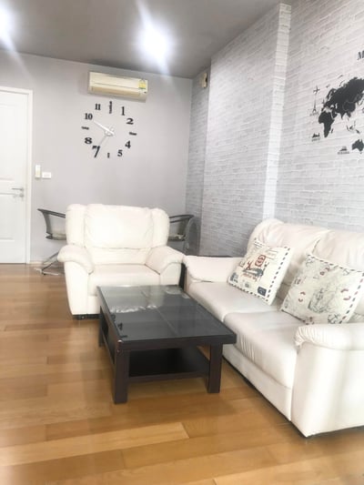 Property image 1 of 8