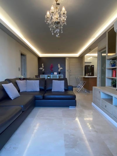 Property image 1 of 9