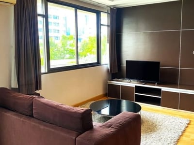 Property image 1 of 5