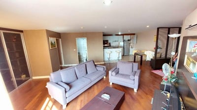 Property image 1 of 8