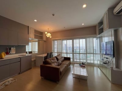 Property image 1 of 12