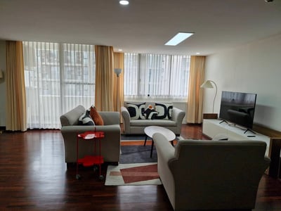 Property image 1 of 20
