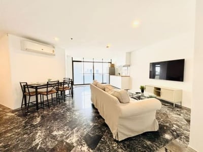 Property image 1 of 5