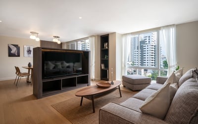 Property image 1 of 18