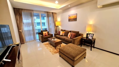 Property image 1 of 8