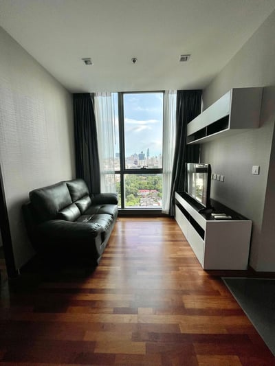 Property image 1 of 10