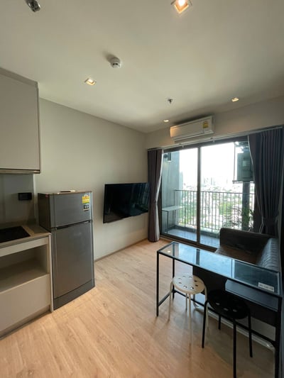 Property image 1 of 9