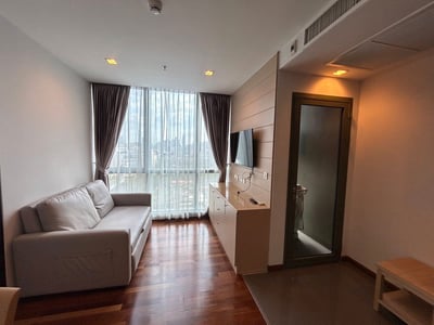 Property image 1 of 9