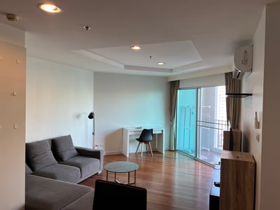 Property image 1 of 17
