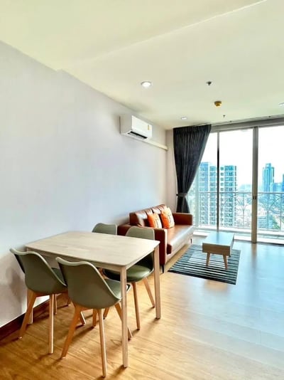 Property image 1 of 7