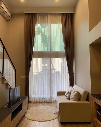 Property image 1 of 7