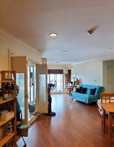 Property image 1 of 9